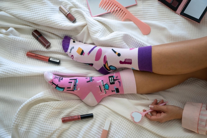 Make-up---kolorowe-skarpetki---Spox-Sox.jpg