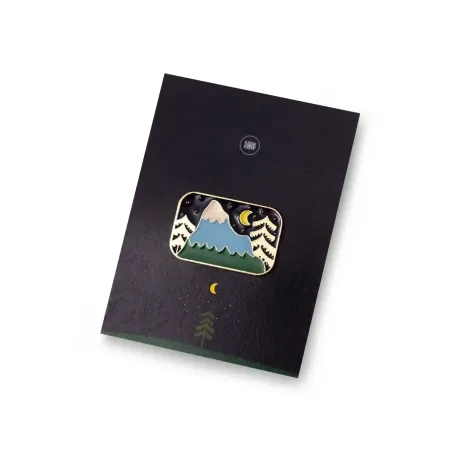 Pin Noc w górach - metalowa przypinka - KABAK